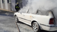hasiči auto FgZL-u3XgAAC8LS